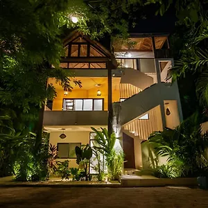Casa De Piedra - Departamentos Bacalar- Appartement